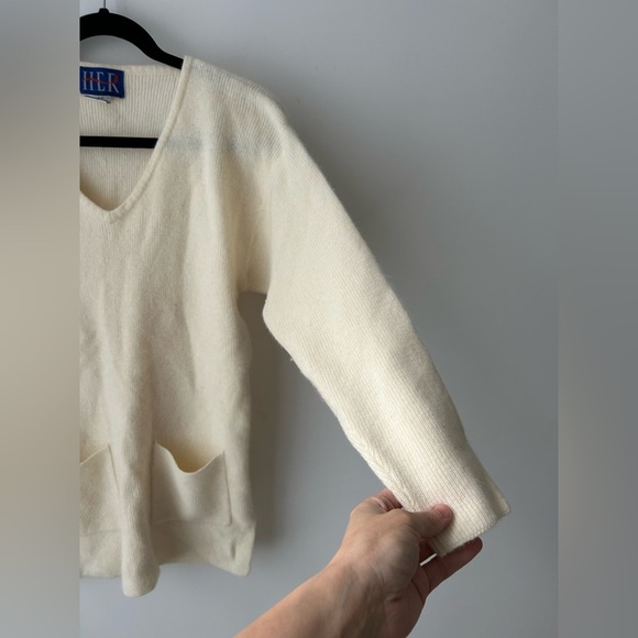 Vintage lambswool angora hair cream sweater - Picture 6 of 11